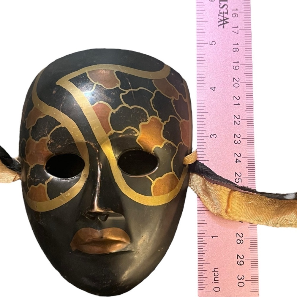 Vintage Brass Hand-Painted Masquerade Mardi Gras Theatre Mask Boho Wall Art Boho - Picture 9 of 10